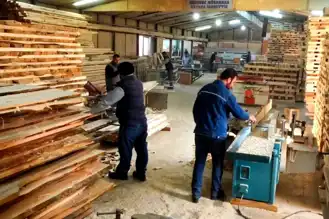 Erzincan Belediyesi Kendi Kent Mobilyalarını Üretiyor