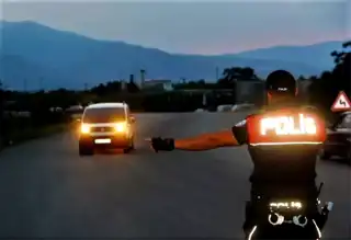 Erzincan'da 9 Aranan Şahıs Yakalandı