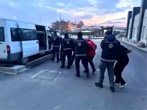 Erzincan'da Göçmen Kaçakçılığı Operasyonu: 4 Tutuklama