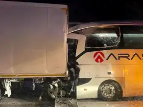Sivas Gölova'da Otobüs Kazası: 25 Yaralı