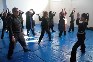 Yaşlılar Yoga ile Gençleşiyor!