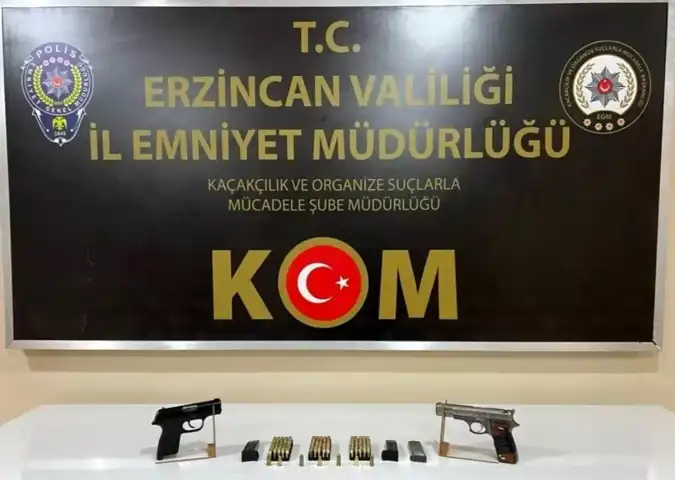 Erzincan'da Ruhsatsız Silah Operasyonu: 4 Gözaltı