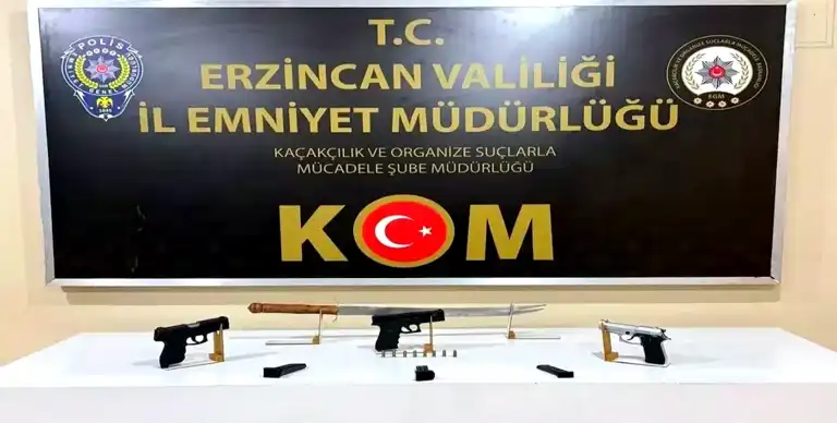 Erzincan'da SKM Operasyonu: 3 Gözaltı, Silah Ele Geçirildi