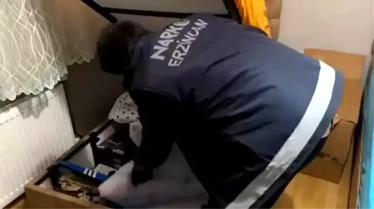 Erzincan'da Uyuşturucu Operasyonu: 4 Gözaltı