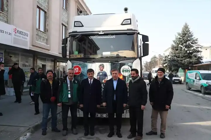 120. Yardım Tırı İdlib'e Uğurlandı